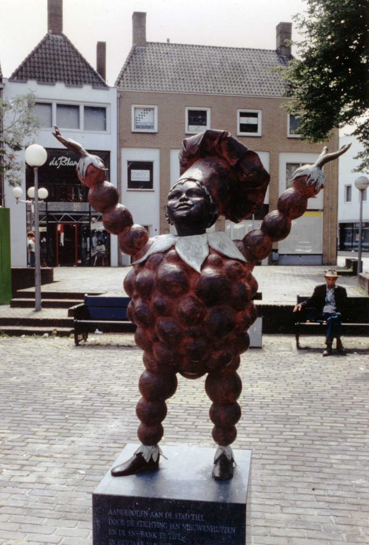 Flipje sculptuur in Tiel